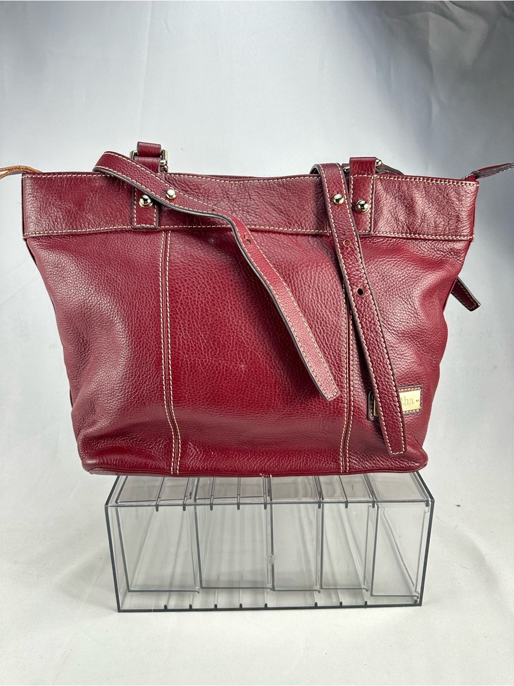 Aretha Women's Burgundy Tote Bag